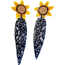 Load image into Gallery viewer, Sunflower hippie earrings