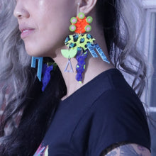 Load image into Gallery viewer, 90s pop earrings

