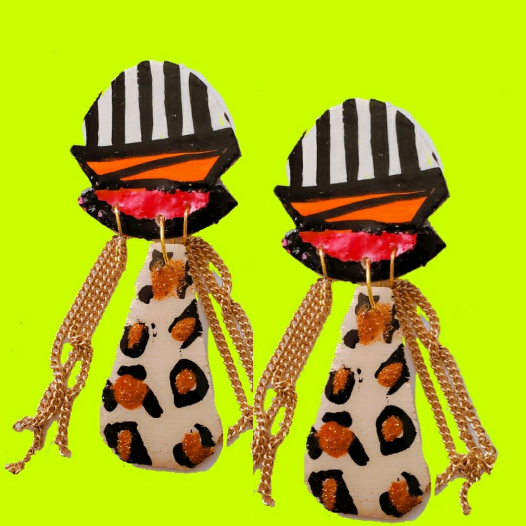Cheetah•dangle earrings