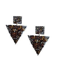 Load image into Gallery viewer, Mudcloth~triangle earrings
